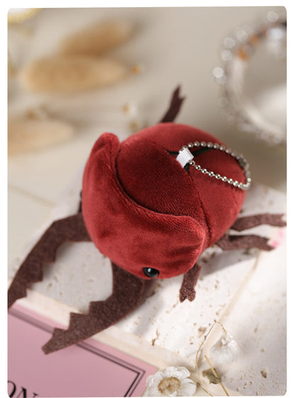 Cute Insect Plush Toys 4 Inch Small Ladybug Bee Moth Butterfly Mantis Beetle Stuffed Keychains Soft Cuddly Insect Plushies for Birthday Party Supplies Classroom Prizes Animal Collections